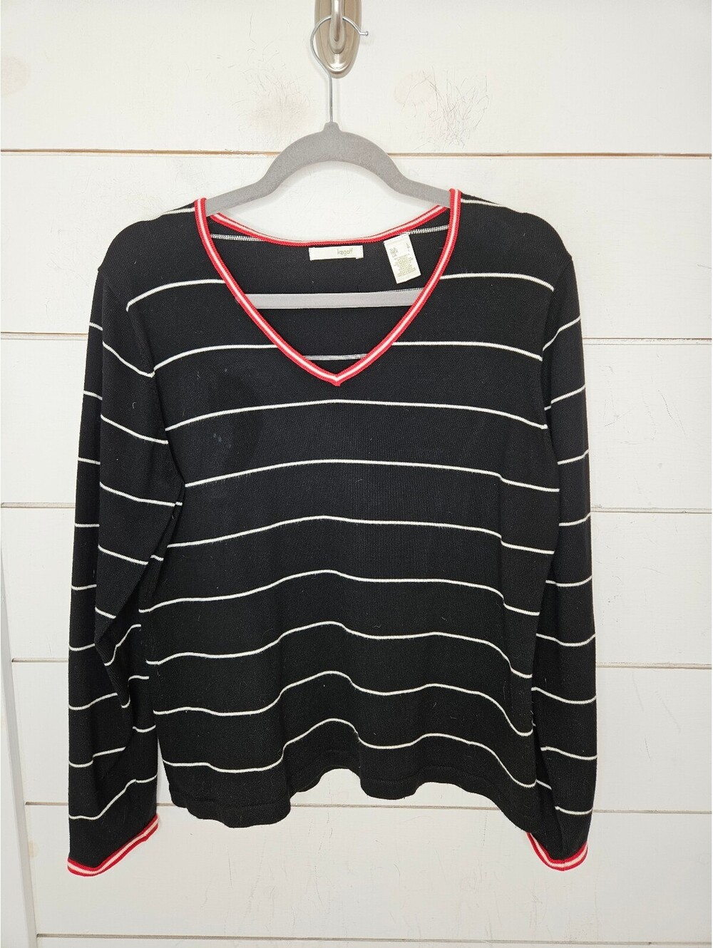 Liz Claiborne Liz Golf large black white & red v neck sweater